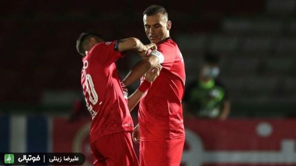  حسینی، کاپیتان پرسپولیس در لیگ بیست و یکم