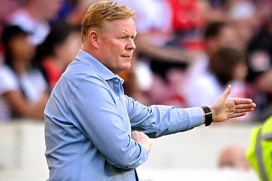  واکنش کومان به عملکرد دپای در دیدار دوستانه بارسلونا برابر اشتوتگارت