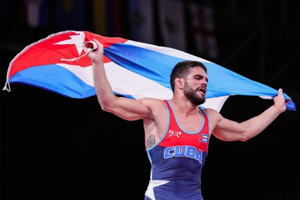  درخشش کوبا در کشتی فرنگی با ۲ طلای المپیک  دست خالی ایران در ۲ وزن اول