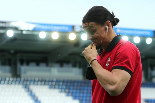  میلان فصل جدید سری آ را بدون حضور زلاتان شروع می کند