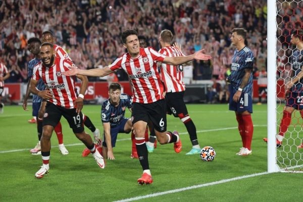 لیگ برتر انگلیس با شکست آرسنال افتتاح شد