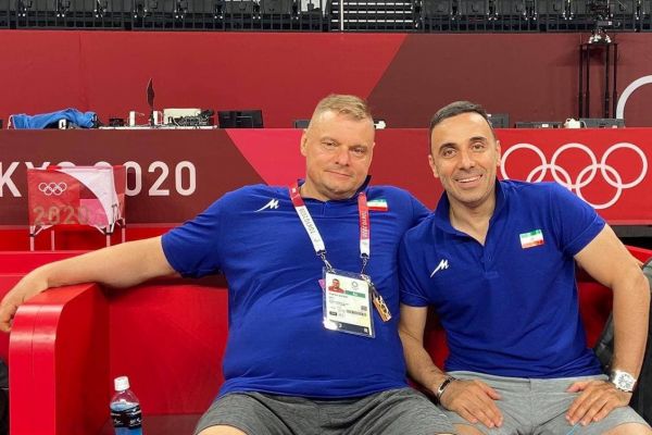  ماجرای جنجالی دلخوری آلکنو در نشست‌خبری