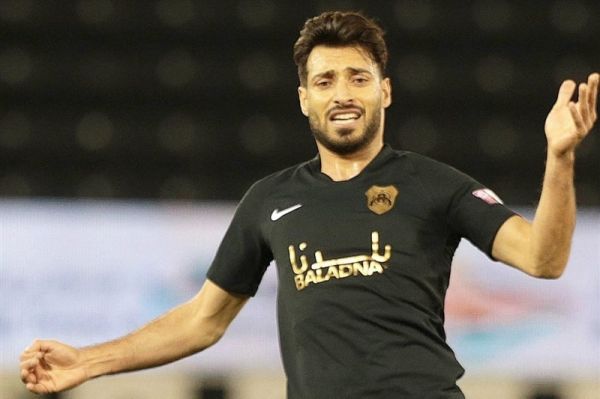  یادگاری شجاع از نیوکمپ بدون لیونل مسی  عکس