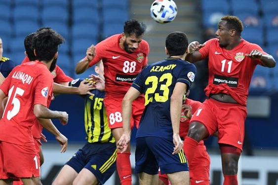 پیروزی شباب الاهلی با قایدی و نوراللهی در لیگ امارات