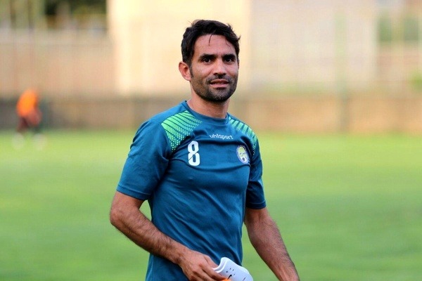 اسدی مدیران تراکتور تجربه لازم برای مدیریت این باشگاه را نداشتند