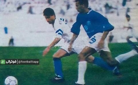  نوستالژی  ۲۴ آذر ۱۳۷۰ مرحله گروهی جام باشگاههای آسیا الهلال عربستان ۱ استقلال صفر  خسرو پارسا پیستون راست استقلال در مصافی با بازیکن الهلال