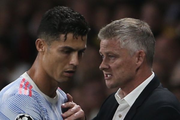  عکس؛ ناراحتی و عصبانیت رونالدو به خاطر تعویض توسط سولشر