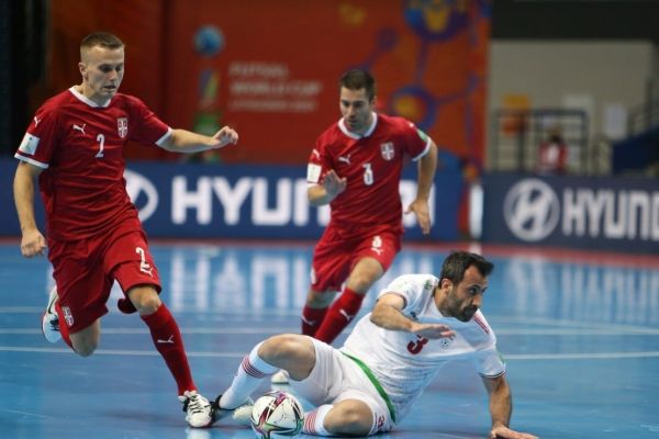 اسماعیلپور شرایط طوری پیش رفت که باید با مصدومیت بازی میکردم