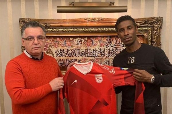 جزئیاتی عجیب از فاجعه قرارداد باشگاه تراکتور با کنستانت عقد قرارداد از طرف مدیری که مدیر نبود