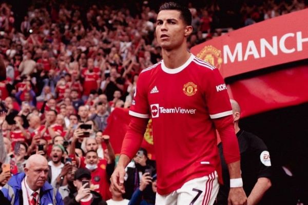  واکنش اینستاگرامی رونالدو به شکست مقابل استون ویلا