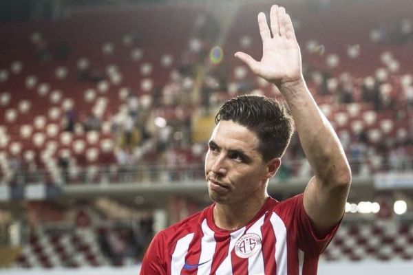 رسمی؛ هافبک فرانسوی سابق سیتیزنها از دنیای فوتبال خداحافظی کرد