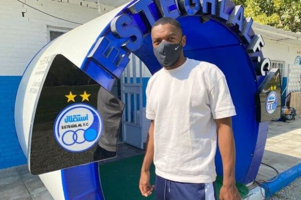 کوین یاماگا در تمرین استقلال حاضر شد مربی ایتالیایی در ایفمارک