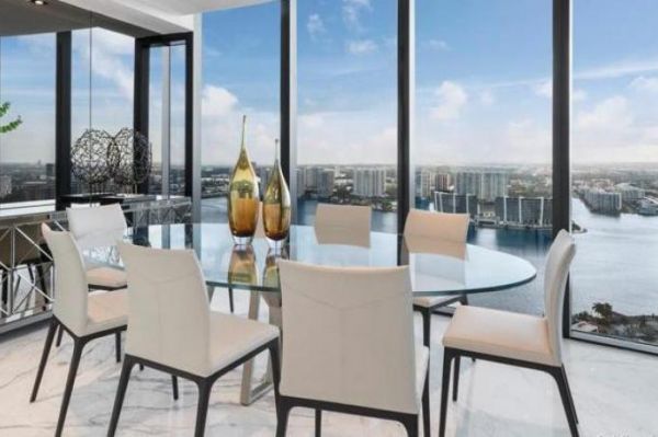  آپارتمان شگفت‌انگیز مسی در میامی برای فروش گذاشته شد