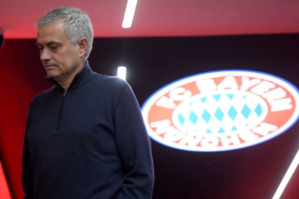 مدیر سابق مونیخیها لو داد علاقه آقای خاص به هدایت بایرنمونیخ