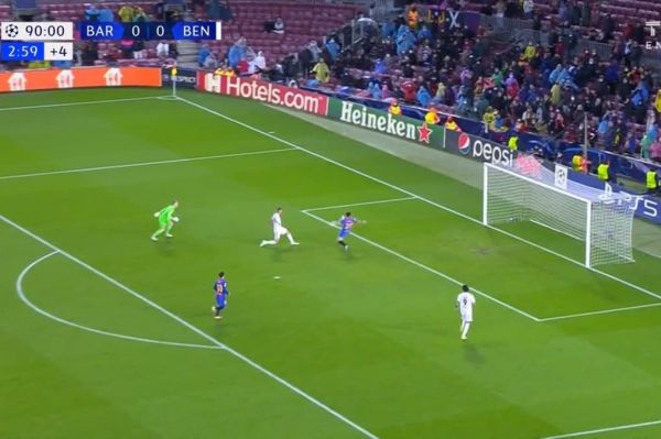  فرصت‌سوزی باورنکردنی سفروویچ در نیوکمپ و ناراحتی شدید مربی بنفیکا عکس