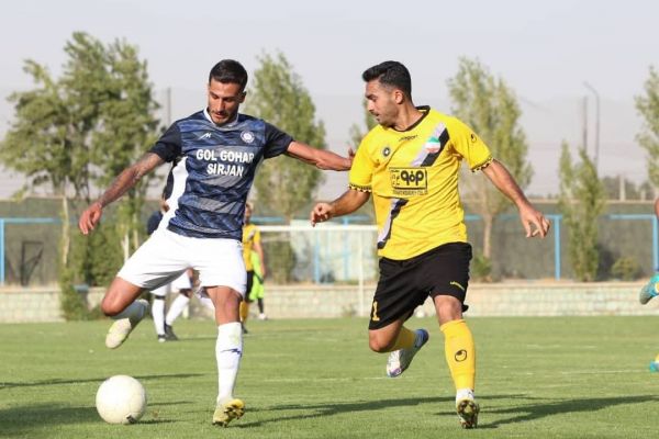  تیکدری   سپاهان رقیب مستقیم ما بود و الان صدرنشین لیگ برتر هستیم