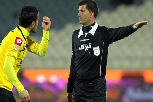 داوری دیدار سپاهان و گلگهر پراشتباه بود