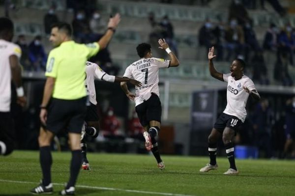  لیگ برتر پرتغال  برتری پورتو با حضور ۲۱ دقیقه‌ای طارمی