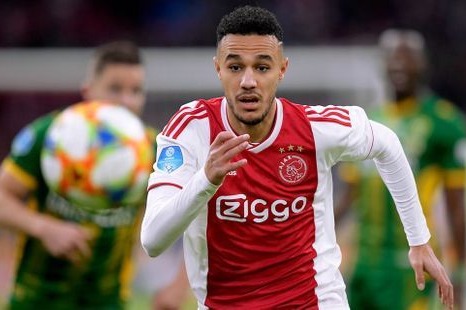  کاتالان‌ها با مدافع آژاکس به توافق شخصی رسیدند