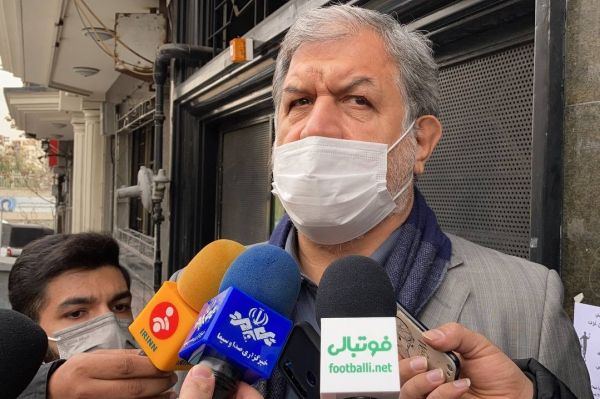  عباسی  استقلال و پرسپولیس یا مجوز حرفه‌ای می‌توانند بگیرند یا نه  سال گذشته وزیر ورزش و تاج به AFC رفتند