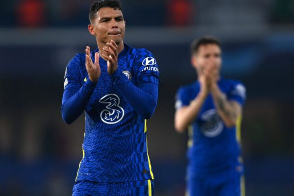  رسمی؛ مدافع برزیلی قراردادش را با چلسی تمدید کرد