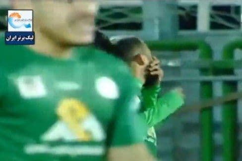 توضیح میلاد جهانی درباره شادی جنجالی عکس