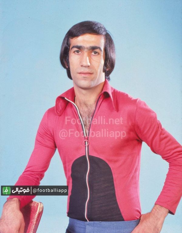  نوستالژی  علی جباری کاپیتان تاج در اواخر دهه چهل و اوایل پنجاه