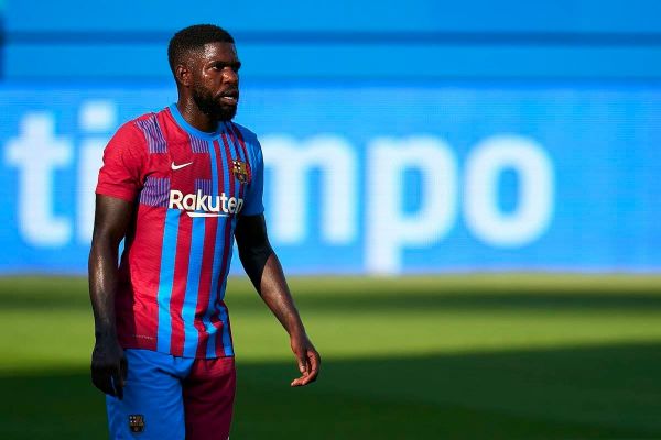  مدافع فرانسوی چند بار پیشنهاد تمدید قرارداد با بارسلونا رد کرده است