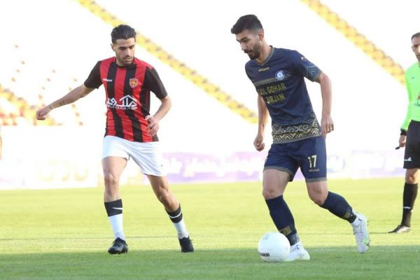  تلاش شکاری برای گلزنی با سر به نفت مسجدسلیمان