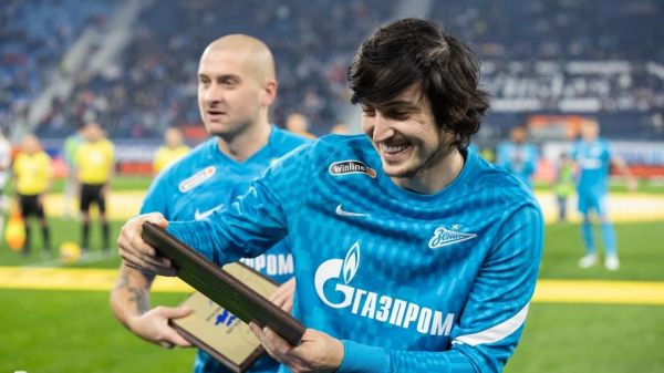 آزمون در لایو اینستاگرام برایتان مارادونا شوم