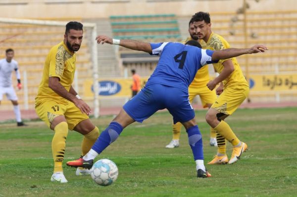  خوشه طلایی صفر - شهرداری همدان صفر   آقای تساوی لیگ آزادگان از همدان