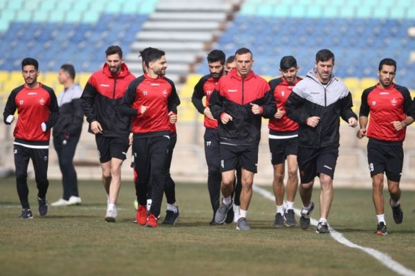 گزارش تمرین پرسپولیس باقری گلر شد، حضور هنانوف و شجاعی در تمام بخشهای تمرین