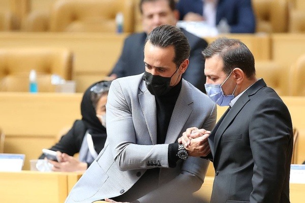 کریمی و تائیدیهای که مدیرعامل سابق پرسپولیس به او نداد