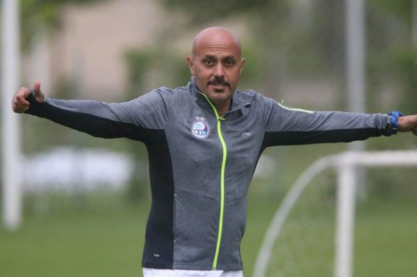 پیغام علی چینی از روی تخت بیمارستان دعا کنید دیالیزی نشوم