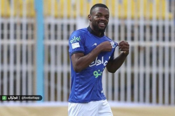  کوین یامگا در بین پنالتی زنان برتر استقلال