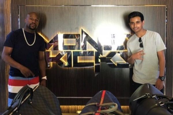 مبارزه میودر و میلیاردر اماراتی روی باند هلیکوپتر برجالعرب