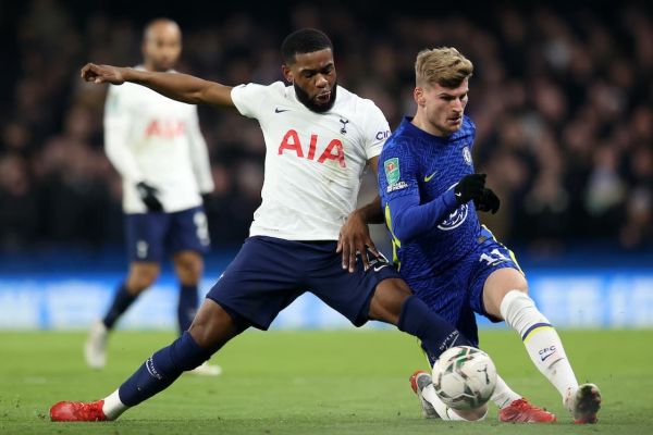  علاقه میلان به انتقال قرضی مدافع تاتنهام  لندن تا دوشنبه جواب می‌دهد