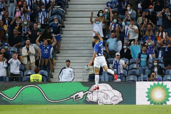  طارمی چشم استعدادیاب‌های یونایتد، دورتموند و اتلتیکو را گرفت