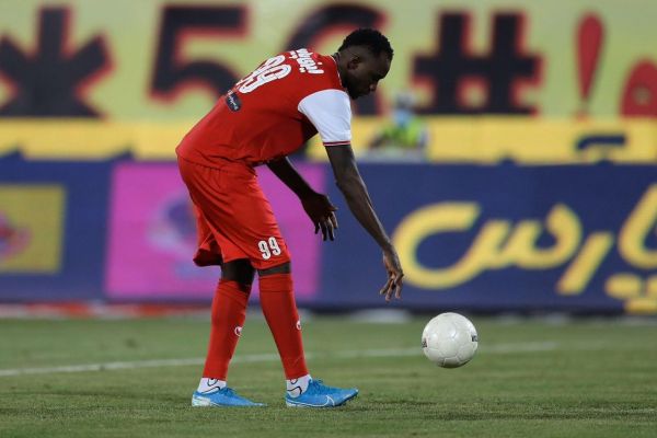 چک ۲ ۴ میلیاردی پرسپولیس به حساب اوساگونا