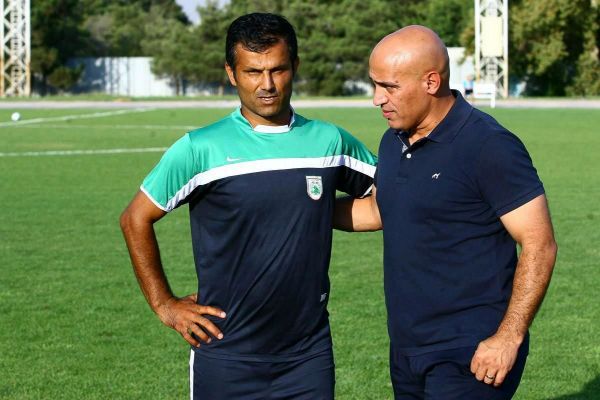  اشجاری  تیم ملی نباید اینقدر به حریف فرصت گلزنی بدهد