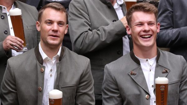 واکنش پیشکسوت بایرنمونیخ به حضور نوبل در این تیم تصمیم احمقانه