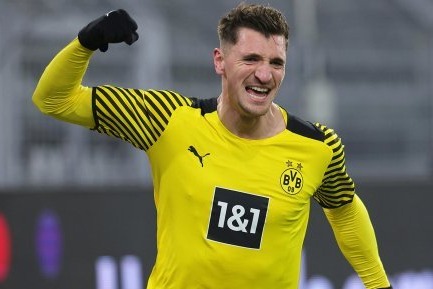 علاقه بارسلونا به جذب ملیپوش بلژیکی دورتموند