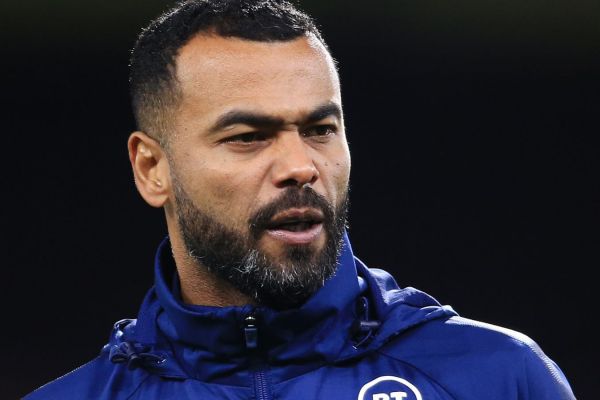 فرانک لمپارد بهدنبال حضور همبازی سابقش در کادر فنی اورتون