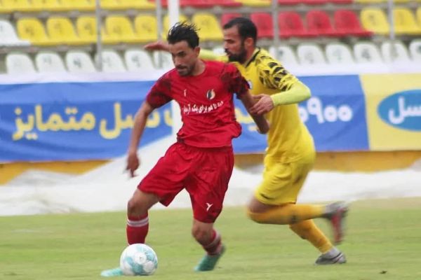  آرمان گهر صفر - استقلال ملاثانی صفر  توقف بدموقع آرمان گهر در خانه