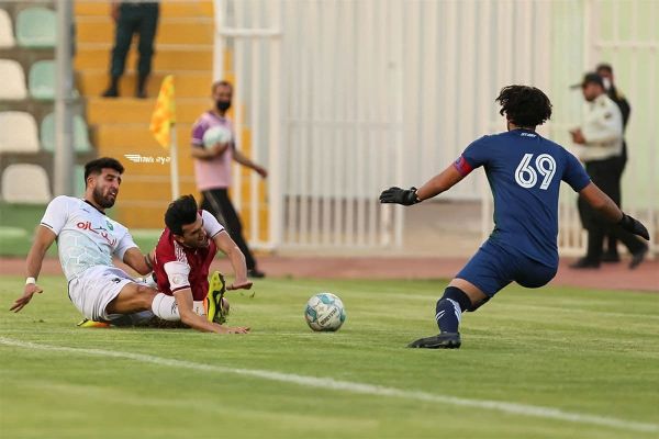 شاهین بوشهر 2 - ماشین سازی تبریز صفر شروع موفق بگوویچ در پایان نیمفصل