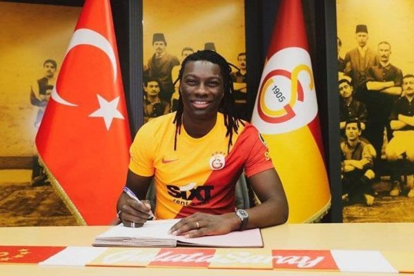 ستاره الهلال به گالاتاسرای پیوست +تصاویر