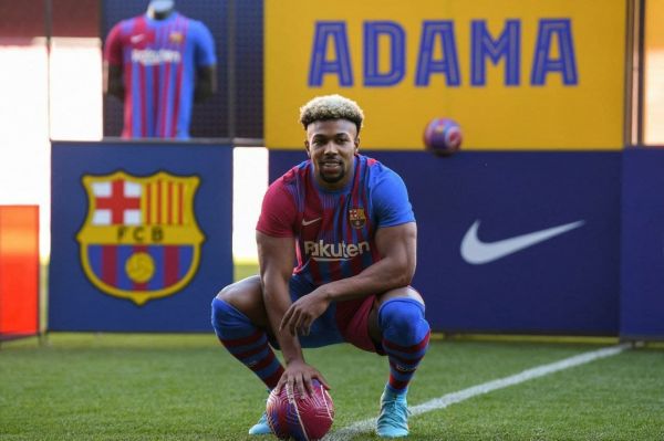 اولین عکس از خرید جدید بارسلونا در لباس آبی و اناری؛ عضلات حجیم