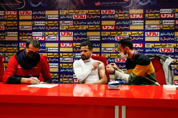 تزریق دوز سوم واکسن کرونا به تراکتوریها