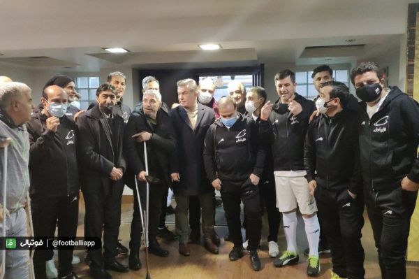 گزارش تصویری دیدار تیم ملی منتخب ۹۸ و منتخب سرخابی گرامیداشت زندهیادان میناوند و انصاریان