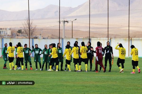  گزارش تصویری اختصاصی لیگ برتر فوتبال بانوان  سپاهان صفر - ذوب آهن صفر
